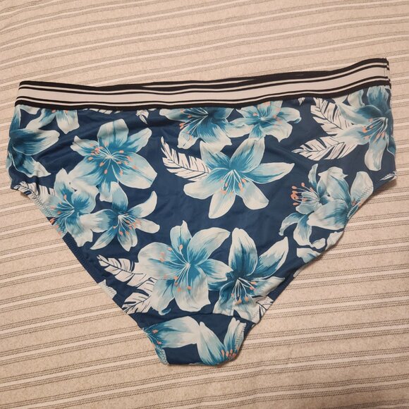 Elomi Island Lilly High Leg Swim Brief - Picture 3 of 3